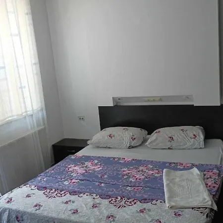 Secret House Apartment *