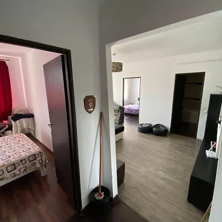 Apartment Secret House *