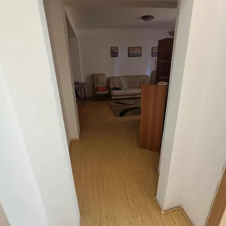 Apartment Secret House *
