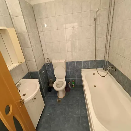Secret House Apartment *