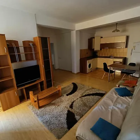Secret House Apartment *